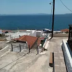 Vrontas House *