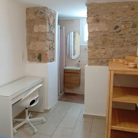 Vrontas House * Neápolis