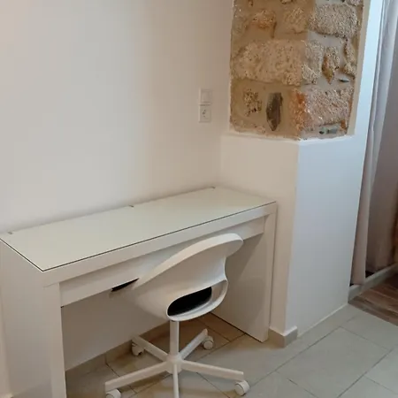 Apartamento Vrontas House