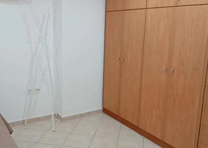 Apartment Vrontas House *